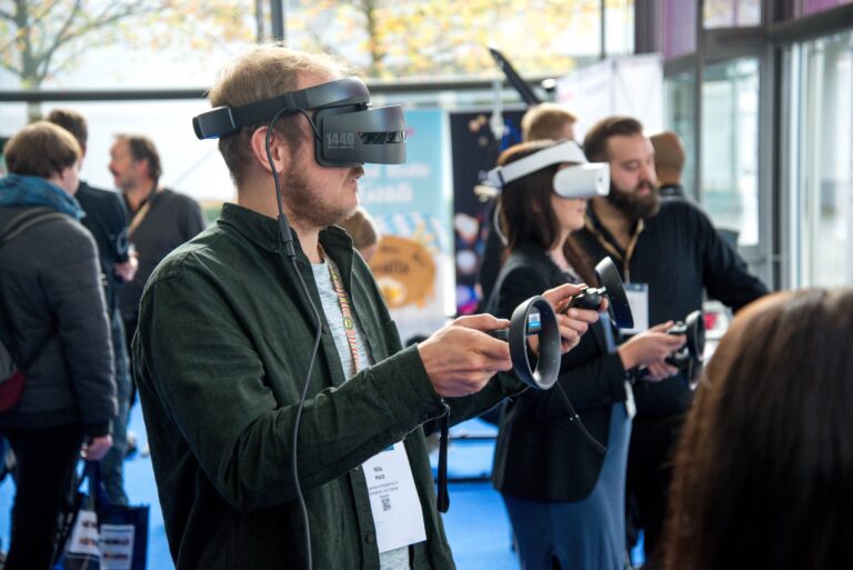 Hvordan ser fremtiden ud for AR og VR teknologi?