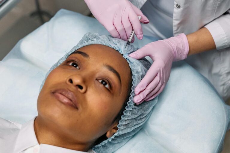Botox – Hvad er det, og hvordan virker det?